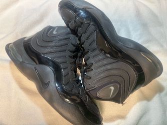 Nike Air Bakin Triple Black 2013 - Sz 10.5