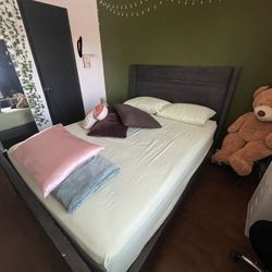 Bed Frame (mattress not included) 