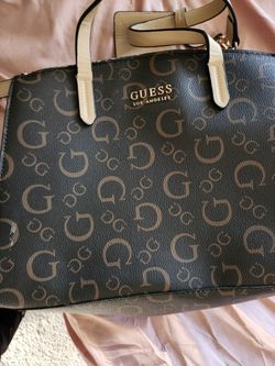 Women's GUESS PURSE