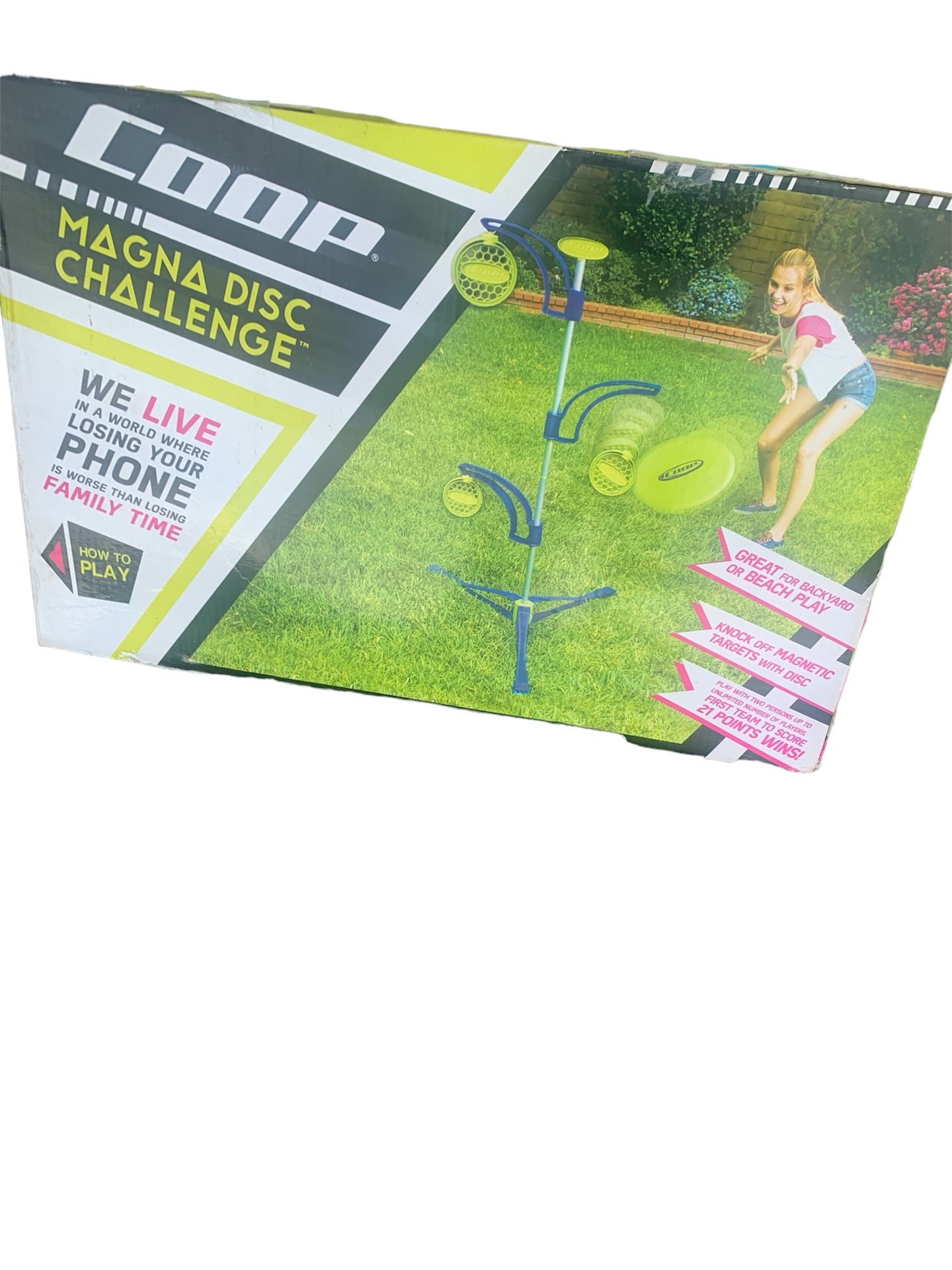 Brand New Magna Disc Challenge Outdoor Game!