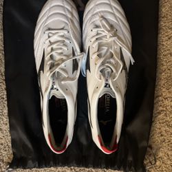Mizuno Morelia K Leather