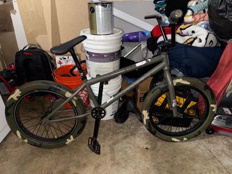 ELITE BMX Bike