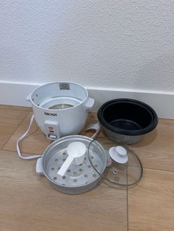 Rice cooker and steamer