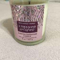 bath n body works candle 