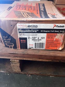 Paslode 30-Degree Framing Nails (2-1/2" x .131) - 3,000 Count