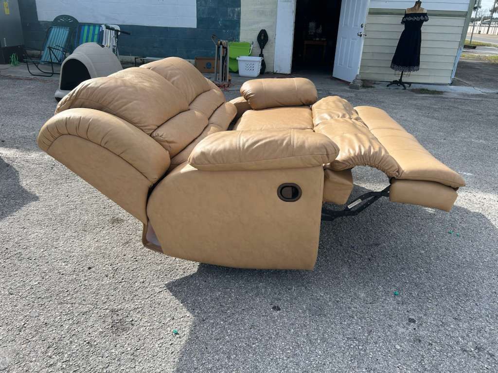 Leathet 2-Seater Recliner Sofa