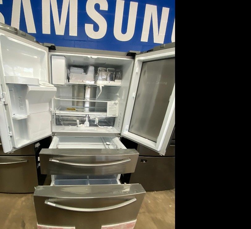 Brand new Samsung 4 doors Refrigerator. Low Price!