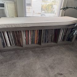 Storage bench with cushion perfect for vinyl records/LPs