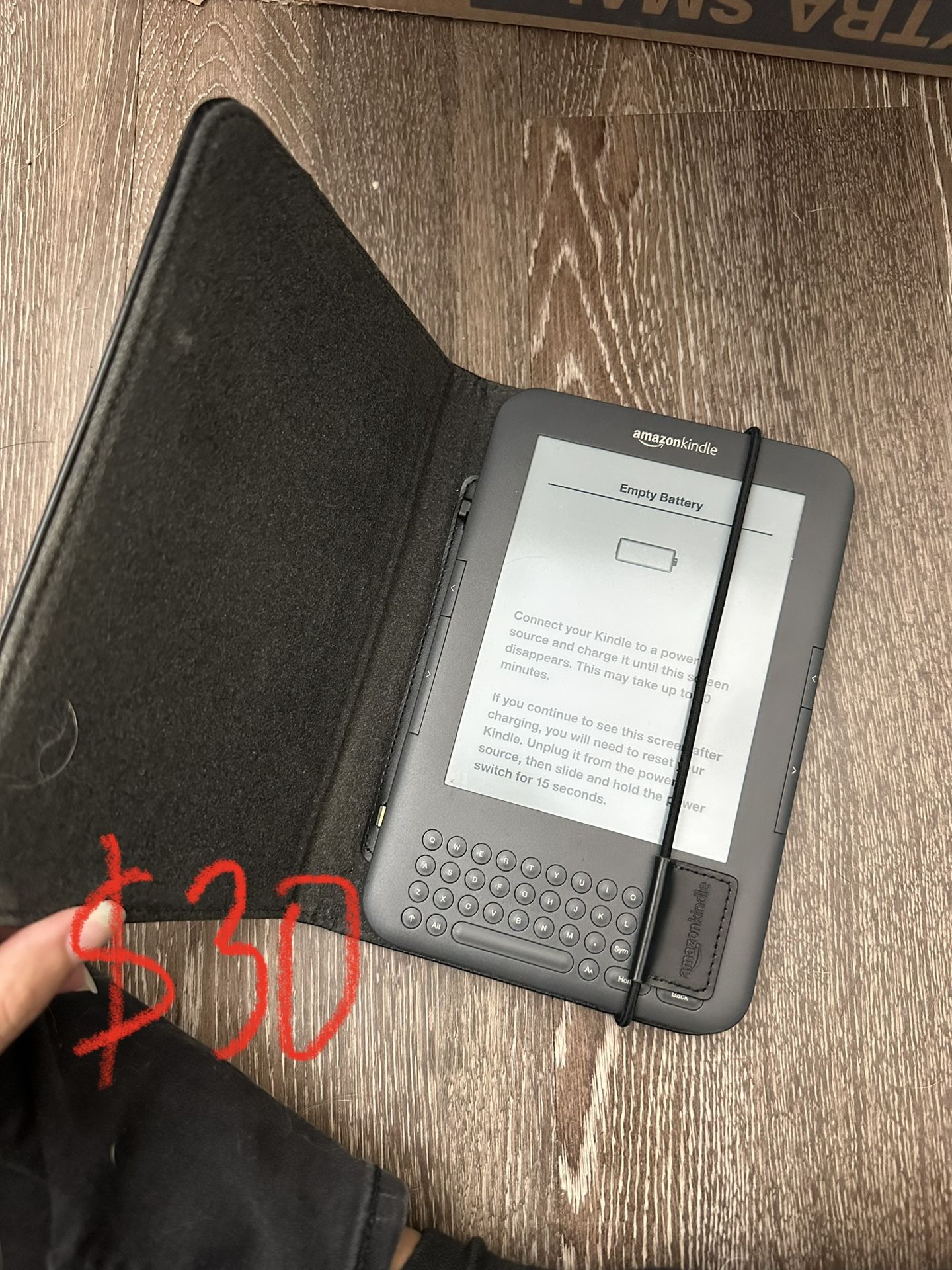 Amazon kindle Keyboard 3 With Case