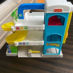 Fisher Price Little People Garage