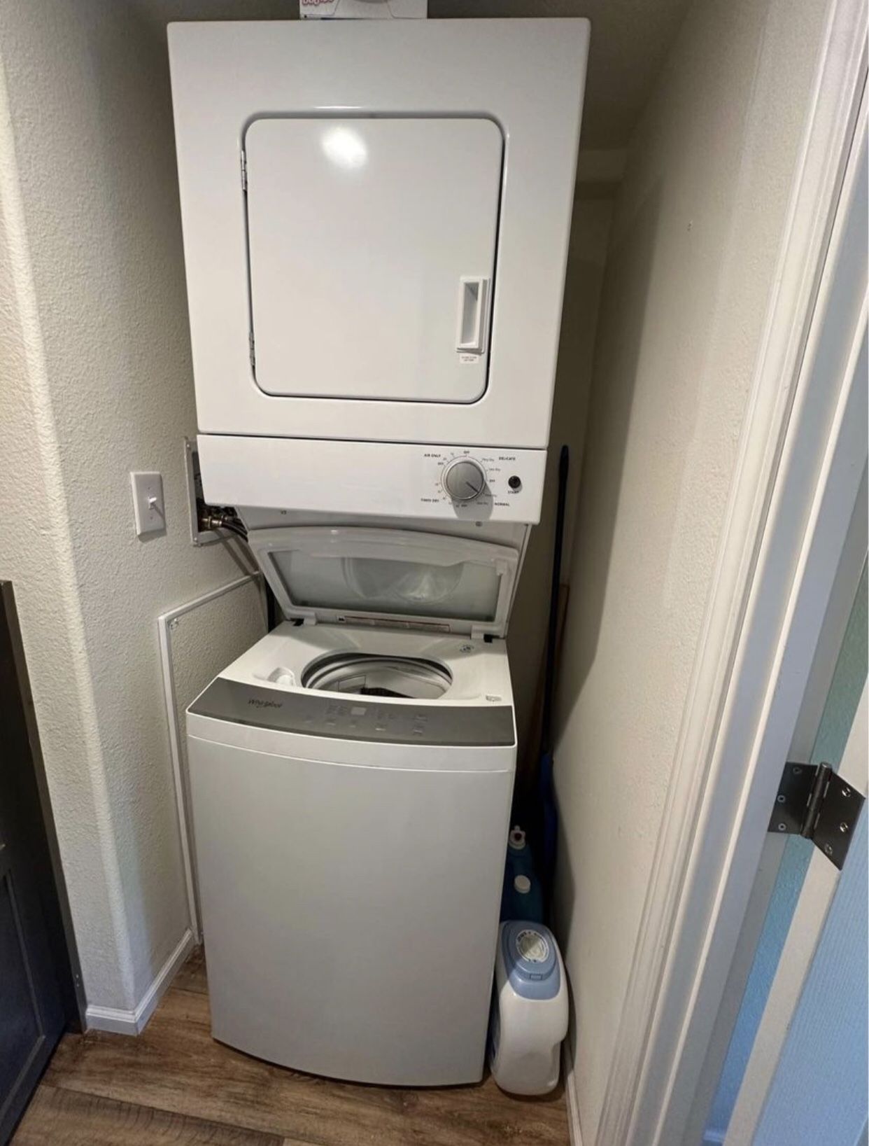 24 inch electric stackable, washer and dryer