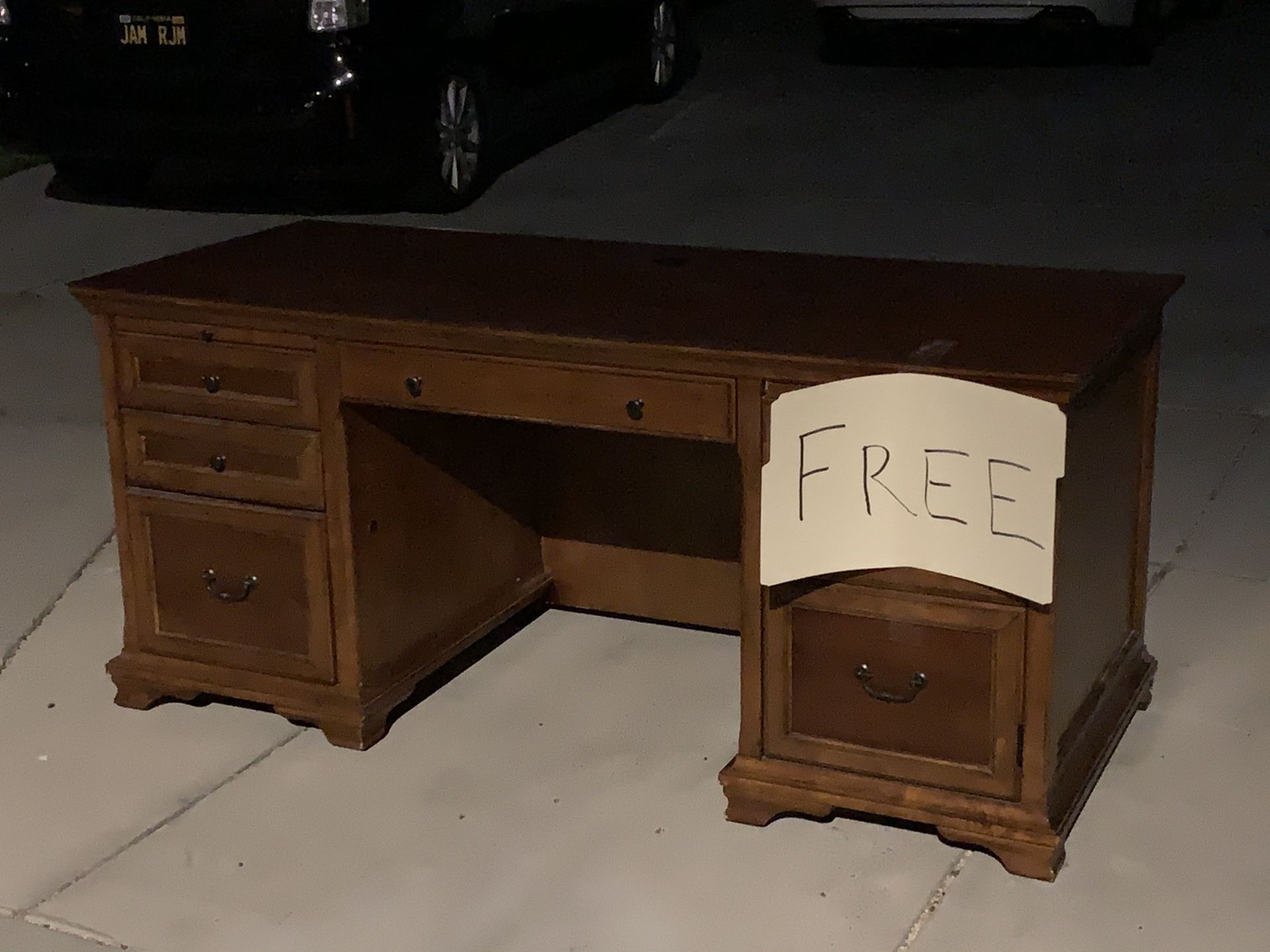 Beautiful solid wood desk FREE