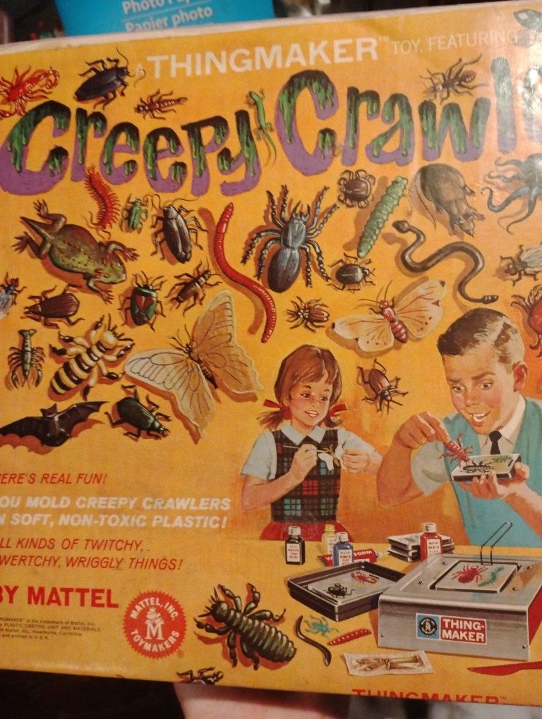 Original Creepy Crawlers Machine With Molds
