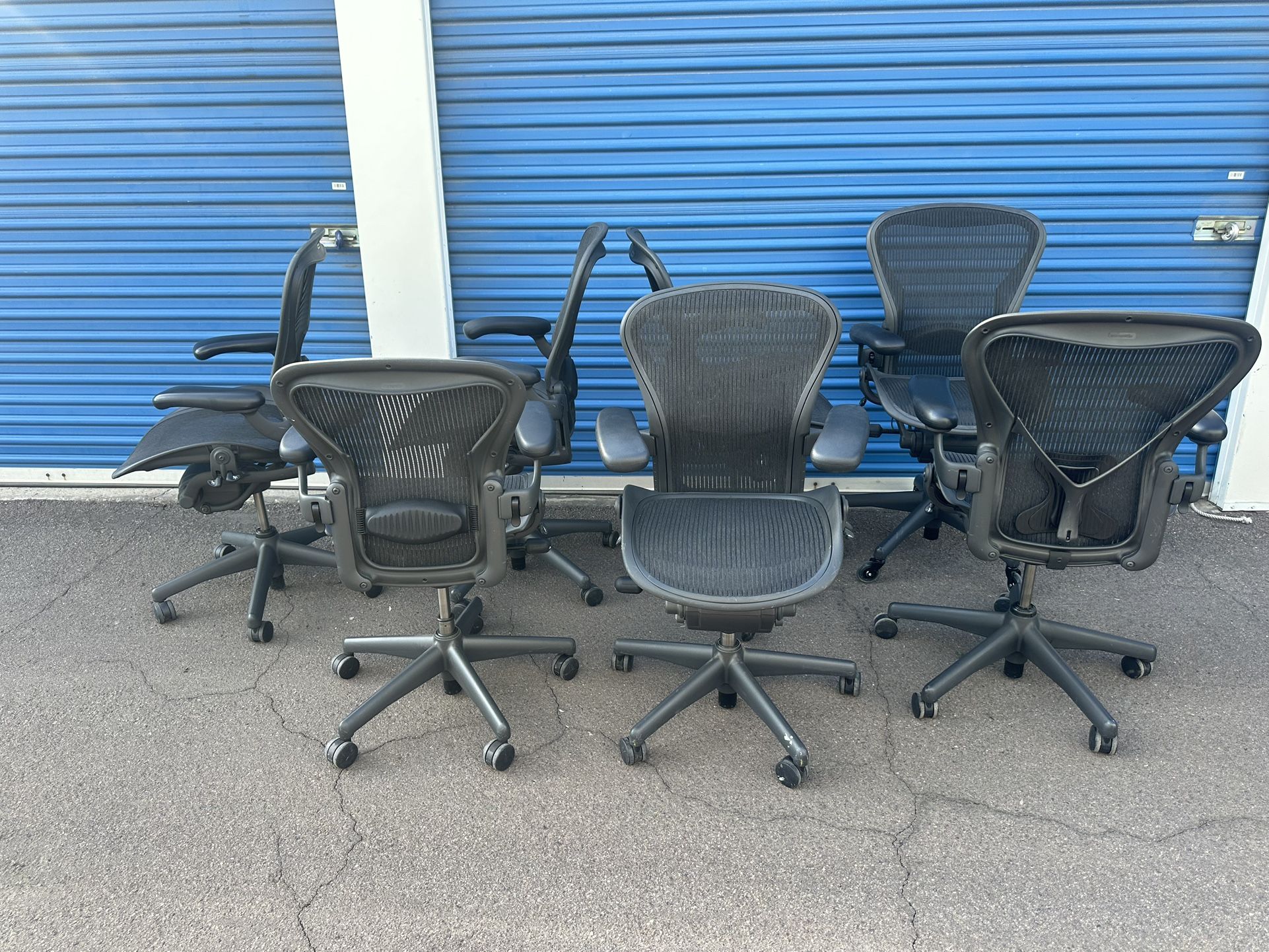 Herman Miller Aeron A / B / C Office Chair Like New Fully Loaded With Back Support 