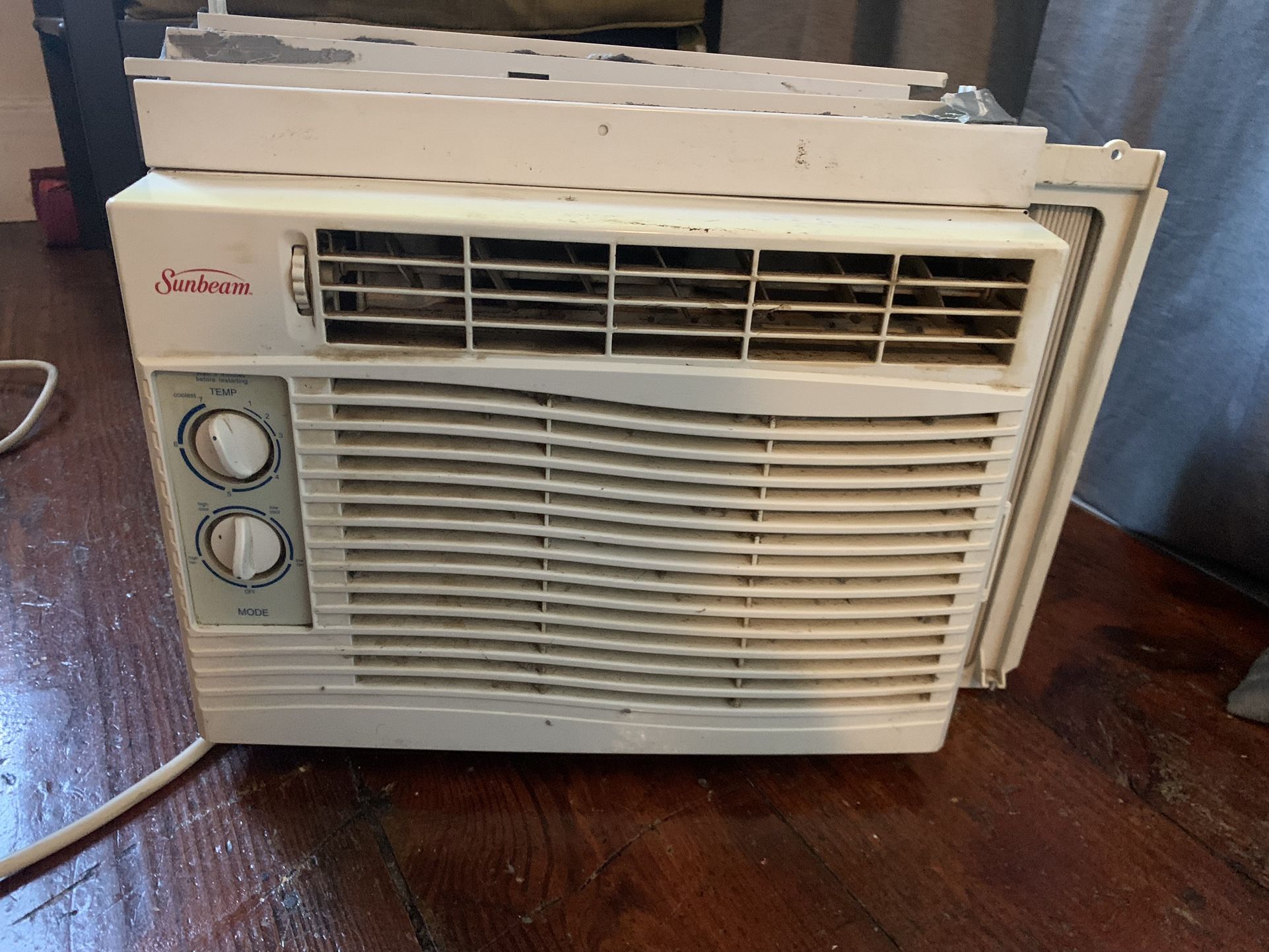 WINDOW AC
