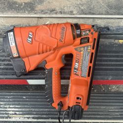 Paslode 16-GAUGE 7.5-VOLT CORDLESS FINISH ANGLED NAILER
