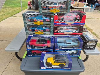 1/18 DIECAST CARS