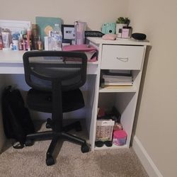 Desk And Chair 
