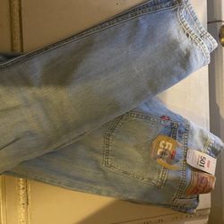 Nwt Woman’s Levi’s 501 Distressed High Rise Button Fly Jeans Size 32 X 30