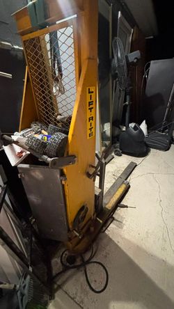 Life rite stacker