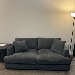 81” XL loveseat 