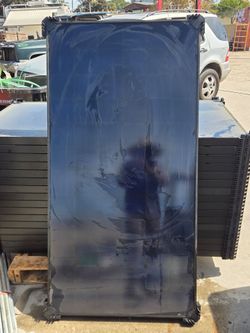 24p w sun power solar all blk