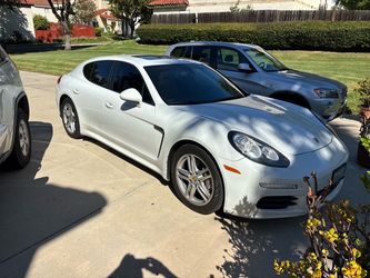 2015 Porsche Panamera