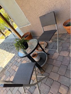 Metal set de patio y plantas ((pregunte por precios))