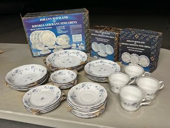 Johann Haviland Bavaria Germany Fine China Blue Garland Pattern