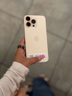 iPHONE 16 PRO MAX ATT/CRICKET 512GB
