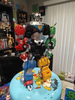 Voltron: Legendary Defender RIOBOT Voltron