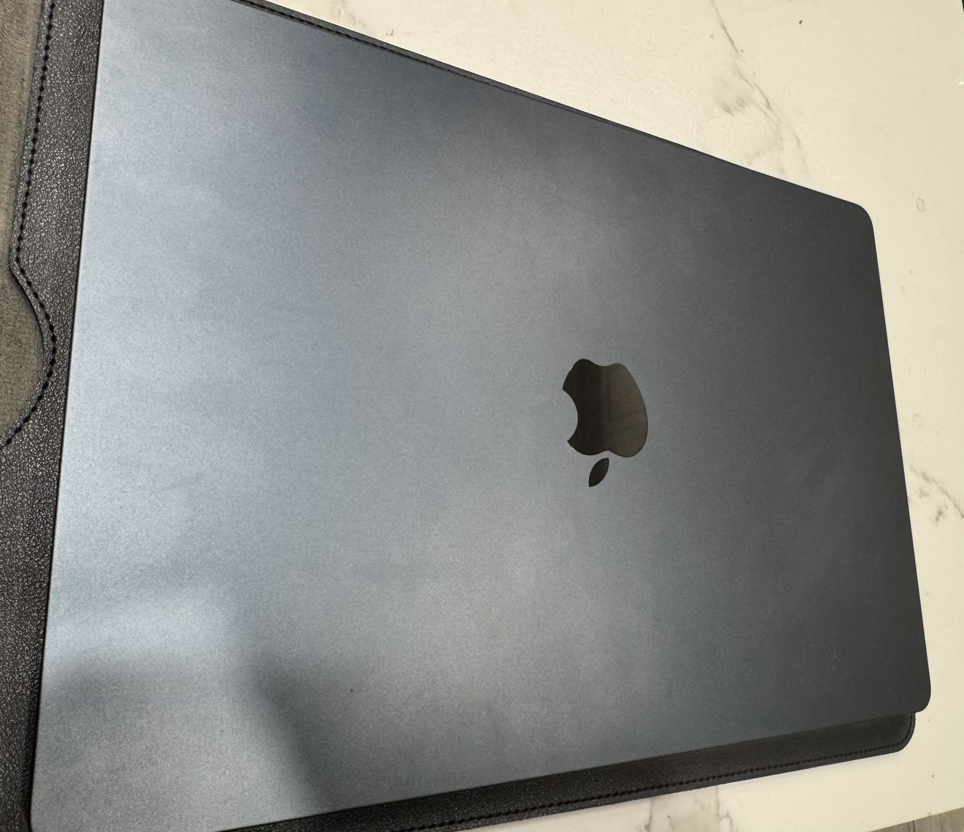 15in MacBook Air M2 2023