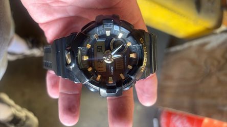 G SHOCK CASIO GA-710B-1A9
