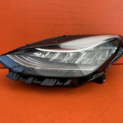 2017 - 2020 TESLA MODEL 3 LEFT DRIVER SIDE LED HEADLIGHT OEM 1077371-98-L