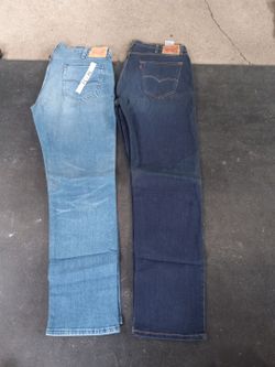 38 x34 Levi's Jeans Bundle – Light and Dark Wash