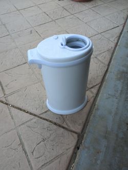 ubbi diapper Pail
