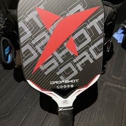 6.0 Pickleball Bag And Drop Shot Paddle.  