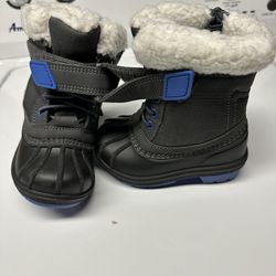 Cat And Jack Snow Boots Size 5