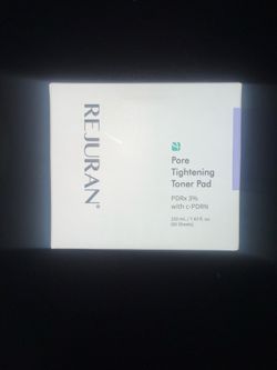 REJURAN pore tightening toner pads