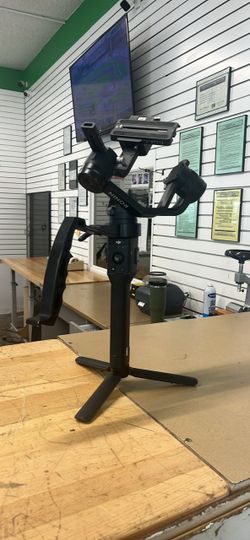 DJI Ronin S Camera Gimbal Stabilizer