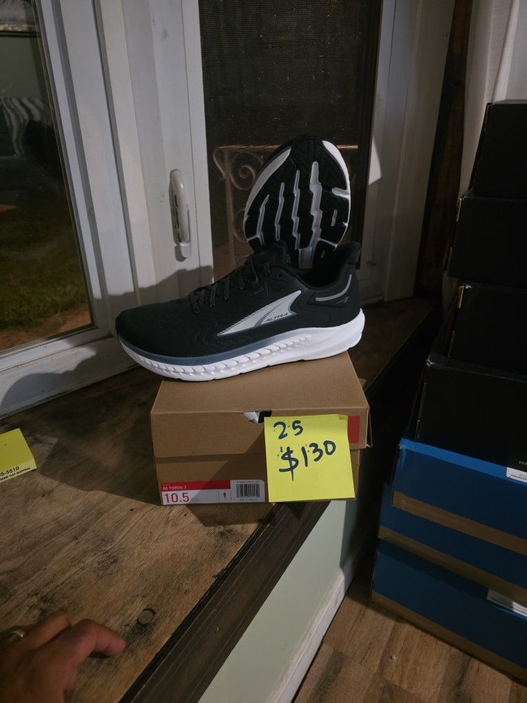 ALTRA Men's Torin 7 Road Running Shoe