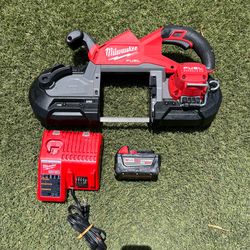 Milwaukee M18 Band Saw