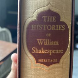 Histories Of Shakespeare In Box Cover