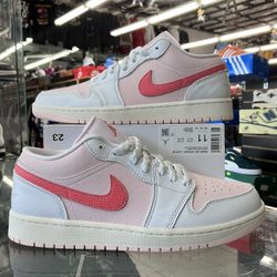 Air Jordan 1 Low SE Strawberry Milkshake