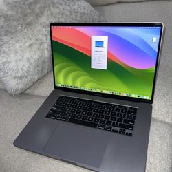Apple MacBook Pro RETINA 16" SILVER 16GB 512GB SSD MACOS Sequoia 2024