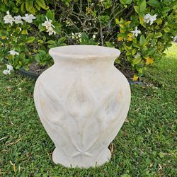 Sturdy Resin Vase
