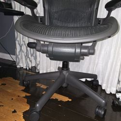 Herman Miller Chair Size C