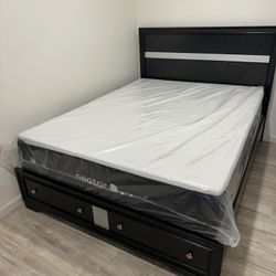 Queen Size Bed Frame  / Mattress Included.      ⚡️  Cama Queen Size Color Negra Colchon Incluido 