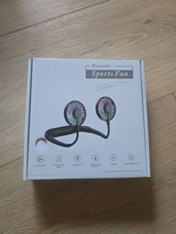 Wearable sports fan