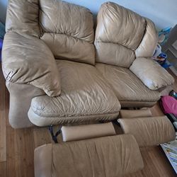 Reclinable Leather Couch Tan Color